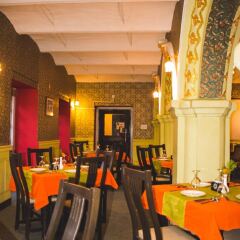 Отель Yellow Durbar Apartment and Lounge Непал, Лалитпур - отзывы, цены и фото номеров - забронировать отель Yellow Durbar Apartment and Lounge онлайн гостиничный бар