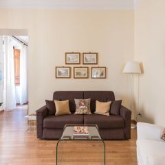 Отель Charming 2bed Apt Overlooking Duomo Италия, Флоренция - отзывы, цены и фото номеров - забронировать отель Charming 2bed Apt Overlooking Duomo онлайн комната для гостей фото 3