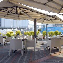 Отель Nh Collection Marina Генуя бассейн