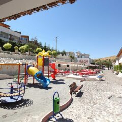 Отель Ugurlu Thermal Resort & SPA пляж