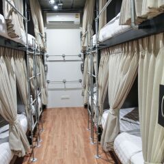 Siam Plug In The Gallery Hostel Бангкок помещение для мероприятий