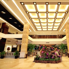 Отель Riyuegu Hotsprings Resort интерьер отеля