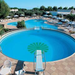Hotel Club Le Castella Изола-ди-Капо-Риццуто бассейн