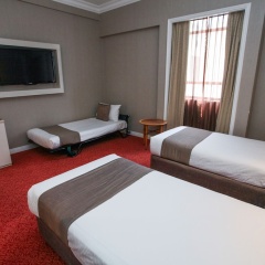 Quality Hotel Marlow In Singapore Singapore From 152 Photos Reviews Zenhotels Com