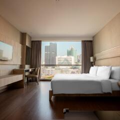 Отель Adelphi Suites Bangkok комната для гостей