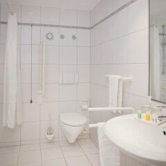 Отель Vienna House Easy Trier ванная фото 2