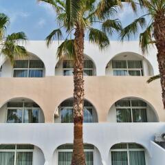 Hotel Makarios развлечения