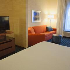 Отель Fairfield Inn & Suites by Marriott Columbus Airport США, Колумбус - отзывы, цены и фото номеров - забронировать отель Fairfield Inn & Suites by Marriott Columbus Airport онлайн удобства в номере фото 2