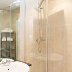 Отель Castle View Apartments Великобритания, Эдинбург - отзывы, цены и фото номеров - забронировать отель Castle View Apartments онлайн ванная фото 2