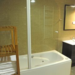 Отель Atocha Suites сауна