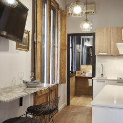 Отель Ainb Gothic Cathedral Apartments Испания, Барселона - отзывы, цены и фото номеров - забронировать отель Ainb Gothic Cathedral Apartments онлайн