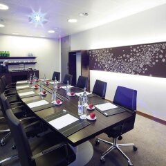 Отель Movenpick Hotel Zuerich-Airport Швейцария, Глаттбруг - 2 отзыва об отеле, цены и фото номеров - забронировать отель Movenpick Hotel Zuerich-Airport онлайн помещение для мероприятий фото 2