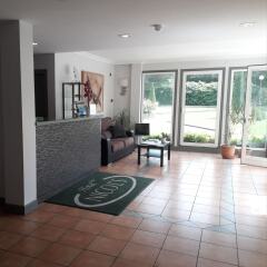 Hotel Nicols интерьер отеля
