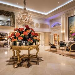 Beverly Hills Plaza Hotel интерьер отеля