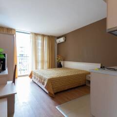 Апартаменты Studio with Balcony & Pool View комната для гостей фото 2