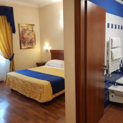 Отель Porta Faenza Hotel Италия, Флоренция - 2 отзыва об отеле, цены и фото номеров - забронировать отель Porta Faenza Hotel онлайн комната для гостей фото 2