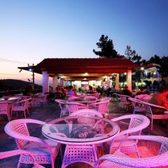 Отель Yel Holiday Resort питание фото 2
