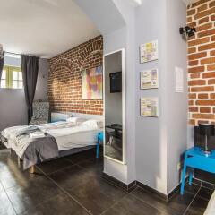 Отель Boogie Deluxe Old Town Вроцлав комната для гостей фото 4