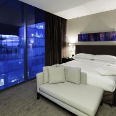 Отель Hilton Mexico City Santa Fe Мексика, Мехико - отзывы, цены и фото номеров - забронировать отель Hilton Mexico City Santa Fe онлайн комната для гостей фото 5