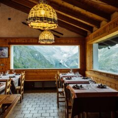 Отель Albergo Ristoro Sitten питание