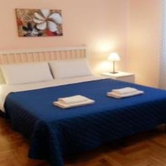 Отель B&B Tibur Station Holiday комната для гостей фото 2