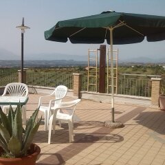 Отель Poggio Del Sole Country House Италия, Ситта-Сант-Анджело - отзывы, цены и фото номеров - забронировать отель Poggio Del Sole Country House онлайн фото 2