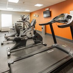 Отель Clarion Inn Chattanooga США, Чаттануга - отзывы, цены и фото номеров - забронировать отель Clarion Inn Chattanooga онлайн фитнесс-зал фото 3