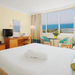 Отель Coral Beach Resort - Sharjah ОАЭ, Шарджа - 8 отзывов об отеле, цены и фото номеров - забронировать отель Coral Beach Resort - Sharjah онлайн комната для гостей фото 4