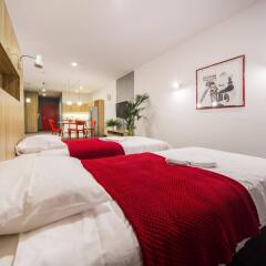 Апартаменты Mosquito Silesia Apartments Катовице комната для гостей фото 2