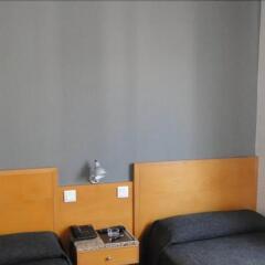 Отель Hostal Lami комната для гостей фото 7