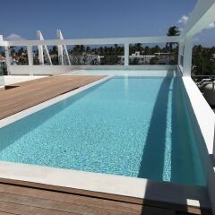 Отель Ducassi Suites Rooftop Pool Beach Club & Spa бассейн фото 3
