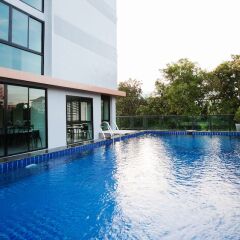 Отель B2 South Pattaya Premier Паттайя бассейн фото 3