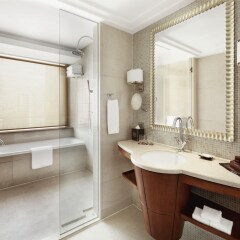 Отель Sheraton Xiamen Hotel Китай, Сямынь - отзывы, цены и фото номеров - забронировать отель Sheraton Xiamen Hotel онлайн ванная фото 2