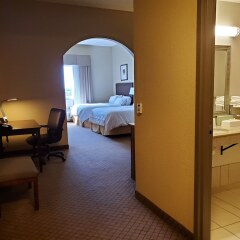 Holiday Inn Express Hotel and Suites Mankato East спа