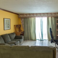 Отель Sky Lounge Beach Studio At Monego Bay Club Resort Ямайка, Монтего-Бей - отзывы, цены и фото номеров - забронировать отель Sky Lounge Beach Studio At Monego Bay Club Resort онлайн комната для гостей фото 4