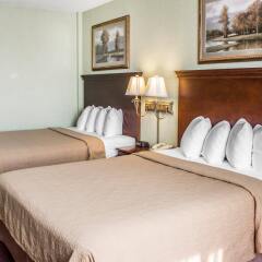 Отель Quality Inn & Conference Center Franklin комната для гостей фото 4