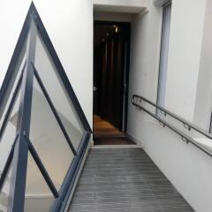 Отель Libertel Canal Saint Martin Париж интерьер отеля