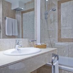 Отель Espahotel Plaza de Espana ванная