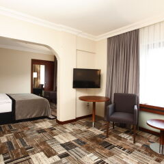 Tiara Thermal & Spa Hotel Турция, Бурса - отзывы, цены и фото номеров - забронировать отель Tiara Thermal & Spa Hotel онлайн удобства в номере