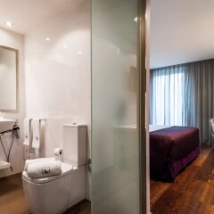 Отель Eurostars Ramblas ванная фото 2