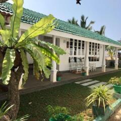 Отель Villa Sri Beach фото 9