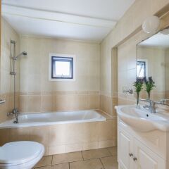 Отель Protaras Villa Alexa Протарас ванная