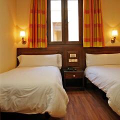 Отель Hostal Victoria I комната для гостей фото 4