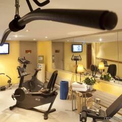 Hotel Gabriel Issy фитнесс-зал