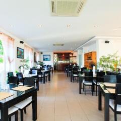 Paragon Villa Hotel питание