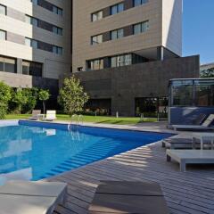 Отель Tryp Valencia Oceánic Hotel Испания, Валенсия - отзывы, цены и фото номеров - забронировать отель Tryp Valencia Oceánic Hotel онлайн бассейн фото 3