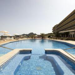 Отель Sensimar Aguait Resort & Spa - Только для взрослых бассейн