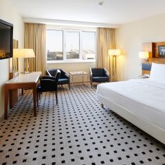 Отель Radisson Blu Hamburg Airport Гамбург комната для гостей фото 2