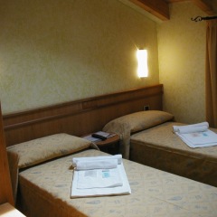 Отель Azzano Holidays Bed & Breakfast Меззегра детские мероприятия