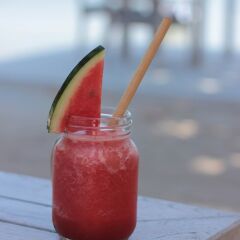Отель The Cove Phuket гостиничный бар